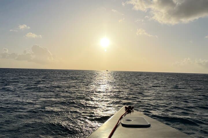 Private Sunset Cruise in Bora Bora: Champagne Lagoon at Dusk