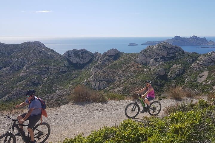 Calanques Trilogy Electric Bike Tour from Marseille — Sormiou, Morgiou & Cap Croisette photo 4