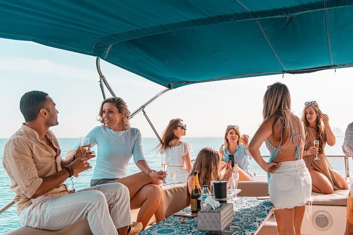 Private Dubai Yacht Cruise: Marina to Palm Luxury Charter photo 3