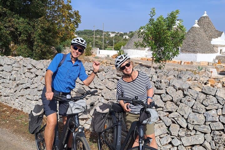 E-Bike Through Cisternino: Winery, Oil Mill & Itria Valley Countryside
