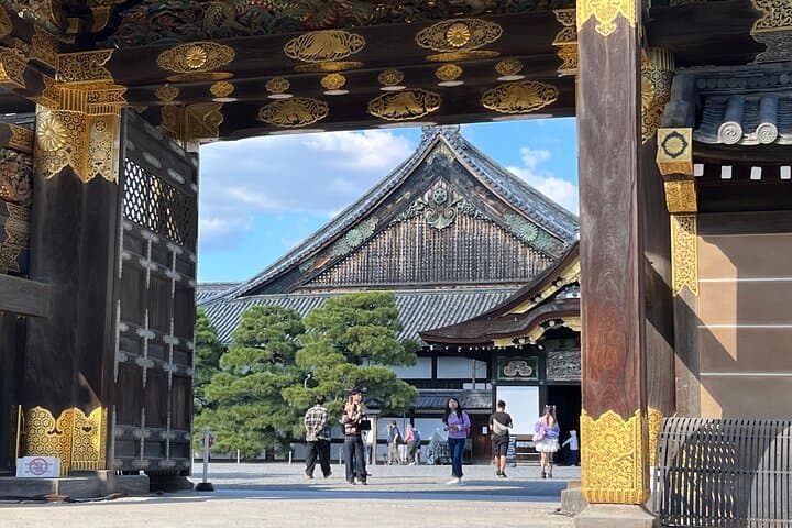Explore Authentic Kyoto: Guided History & Culture Walking Tour
