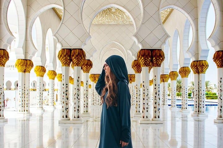 Afternoon Abu Dhabi Tour: Qasr Al Watan & Sheikh Zayed Mosque at Sunset photo 5