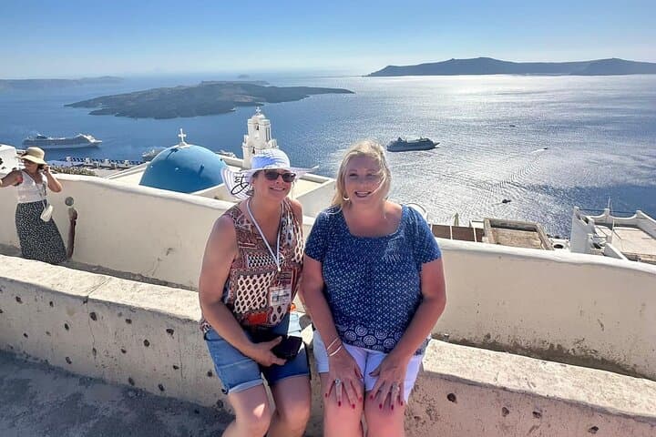 Private 4-Hour Santorini Tour: Fira, Oia, Prophet Ilias & Red Beach photo 1