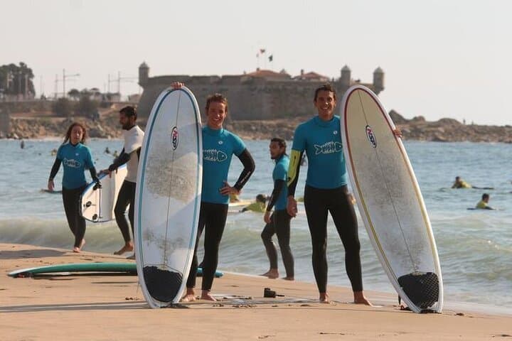Private Surf Lesson in Porto — Learn to Ride Matosinhos Waves photo 3