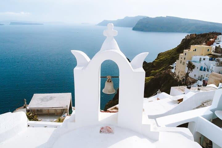 Private 4-Hour Santorini Tour: Fira, Oia, Prophet Ilias & Red Beach photo 4