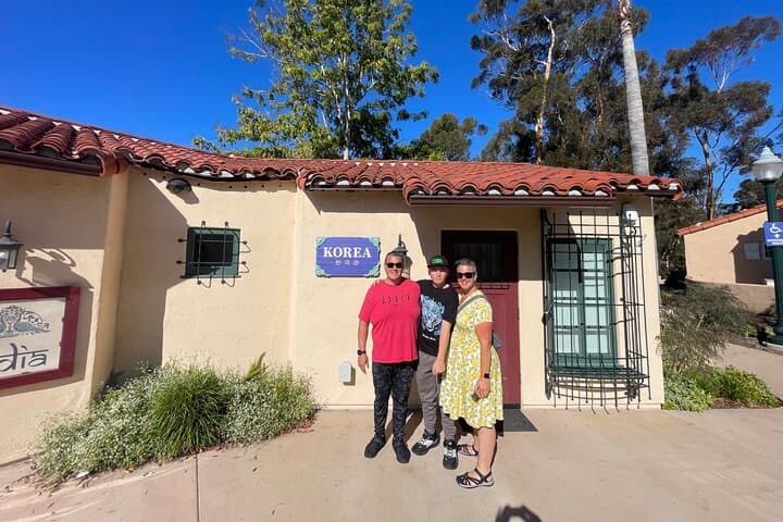 Private 5-Hour San Diego Highlights Tour — Hotel Del, La Jolla & Cabrillo photo 3