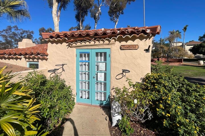 Private 5-Hour San Diego Highlights Tour — Hotel Del, La Jolla & Cabrillo photo 4