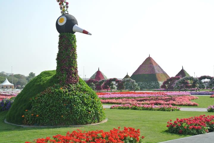 View the Palm & Dubai Miracle Garden: 4-Hour Private Tour photo 5
