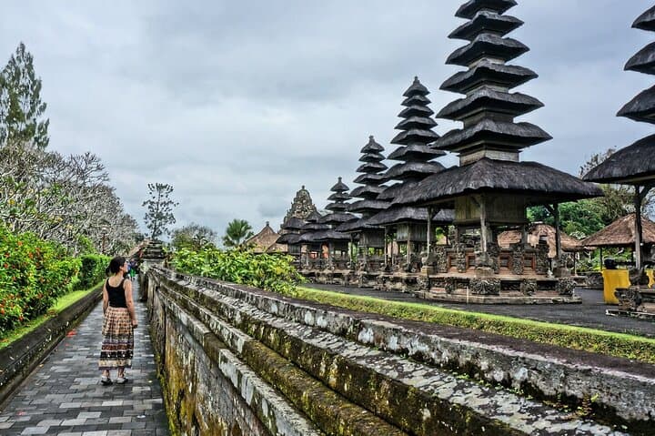 Discover the Ancient Temples and Natural Wonders of Bali photo 3
