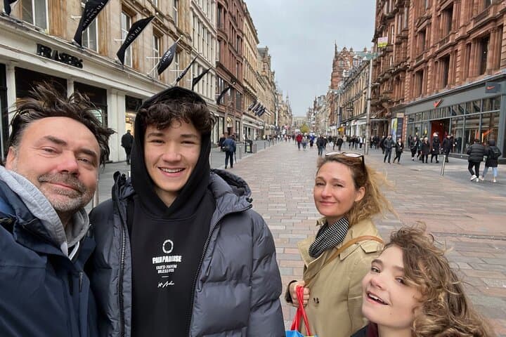 Glasgow e-Scavenger Hunt — Self-Guided Urban Discovery Tour photo 6