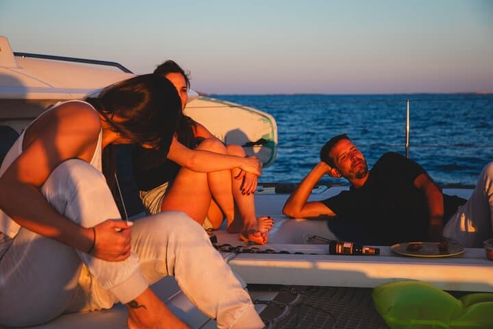 Private Catamaran Day Trip from Cala Jondal to Es Vedrá — Ibiza Lagoon 400 Charter photo 2