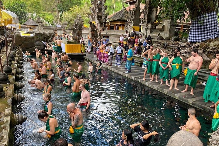 Ubud and Besakih Private Day Tour — Tirta Empul, Celuk & Tukad Cepung photo 2