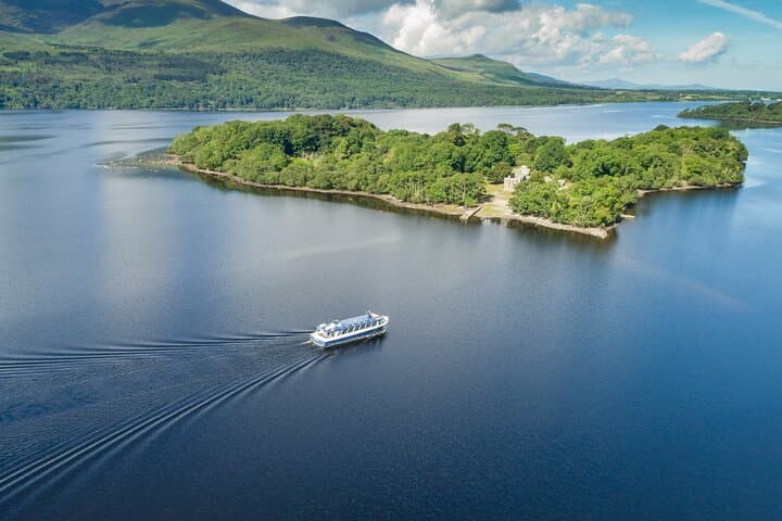 Lake Cruise on Killarney's Lough Leane: 1-Hour Scenic Tour from Ross Castle