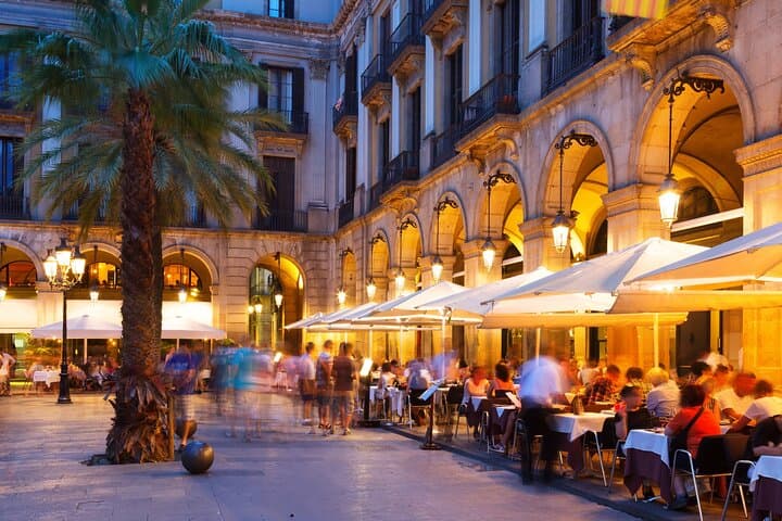 Las Ramblas Barcelona: Self-Guided Audio Walking Tour and City Highlights photo 5
