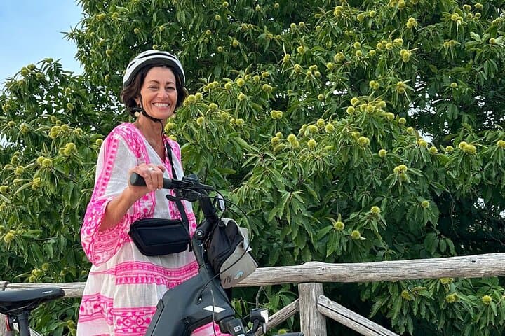 E‑bike Along the Apulian Aqueduct: Cycle Trulli & Itria Valley Views photo 3