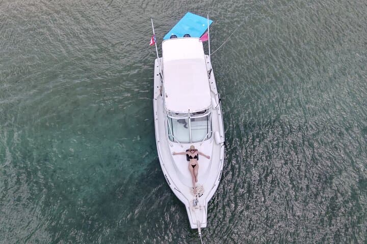 Fajardo to Culebra Full-Day Charter: Snorkel Luis Peña & Swim with Sea Turtles photo 3