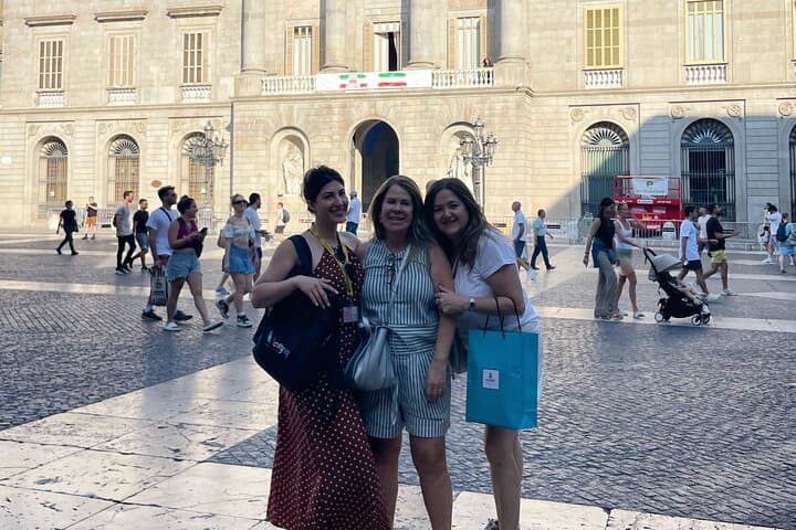 Private Half-Day Chauffeured Tour of Barcelona with Licensed Guide photo 5