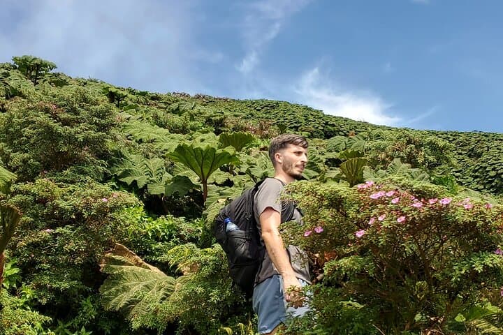 Concepción Volcano Trek on Ometepe: Full-Day Summit Adventure photo 4