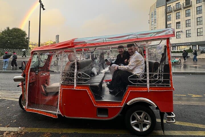 Explore Paris by Electric TukTuk: Private 4-Hour Highlights Tour photo 5
