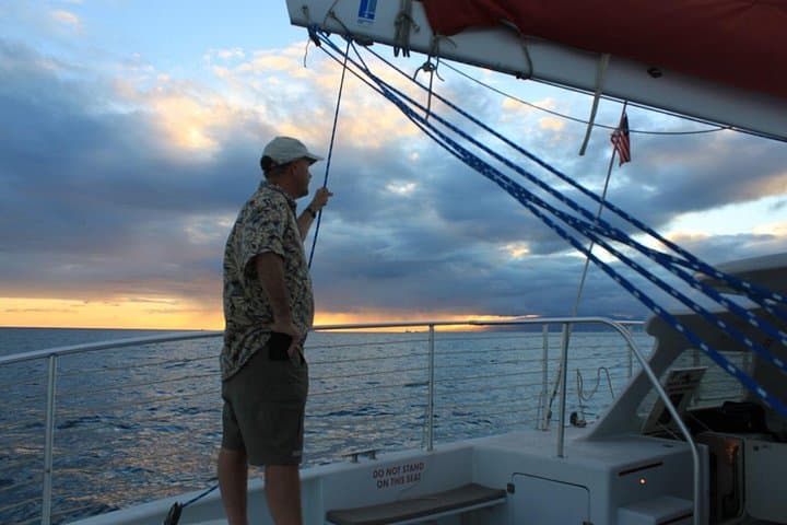 Waikiki Sunset Cocktail Cruise from Hilton Pier — 90-Min Catamaran Sail photo 4