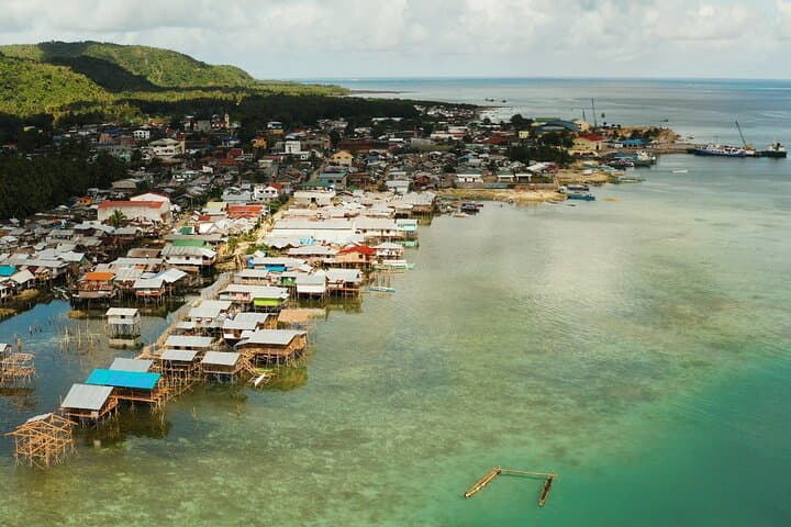 Siargao Sohoton Cove Private Day Tour — Club Tara & Tiktikan Lagoon photo 2