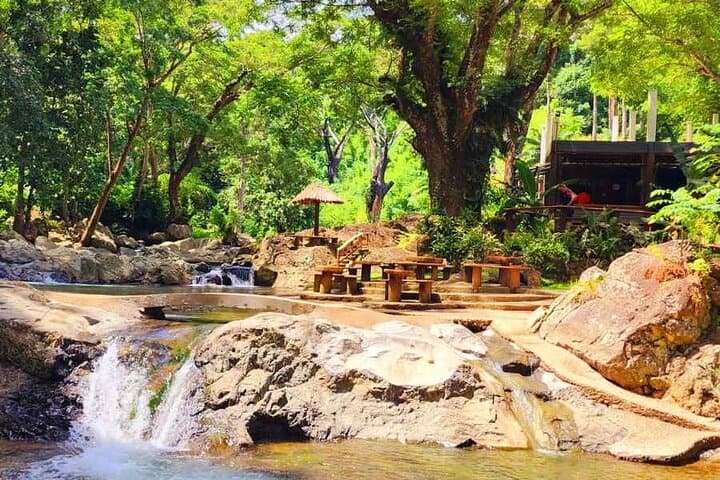 Sleeping Giant Zipline Adventure Park — 6-Hour Eco Zipline in Fiji photo 3
