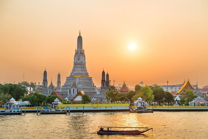 Bangkok After Dark: Tuk‑Tuk Night Tour & Chinatown Street Food Experience photo 3