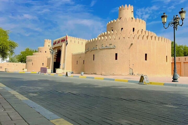 Al Ain Full-Day Cultural Tour: Jebel Hafeet, Oasis & Camel Market photo 3