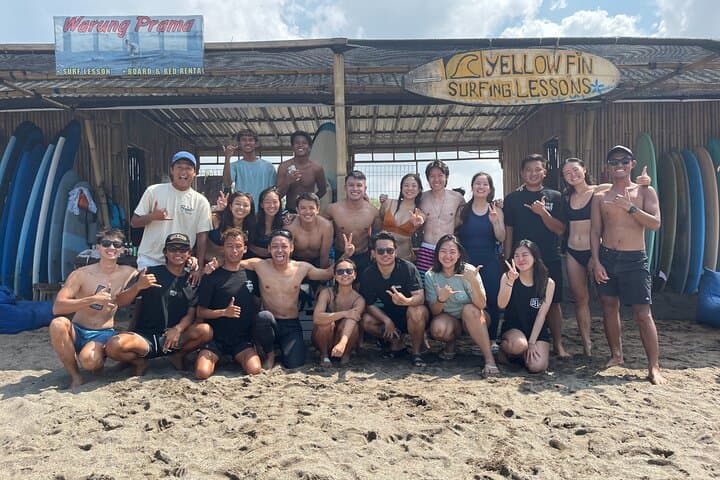 Beginner Surf Lesson in Canggu: Batu Bolong Surf School Session photo 2