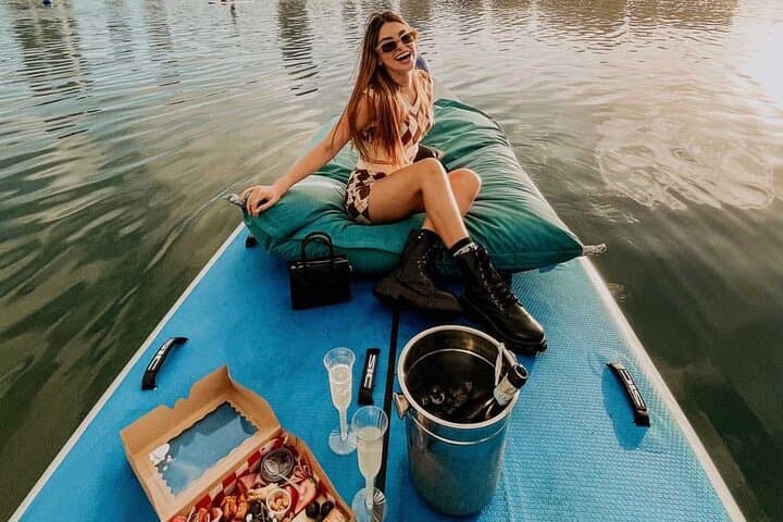 Private Floating Picnic in Condado Lagoon — San Juan Romantic Water Experience photo 2