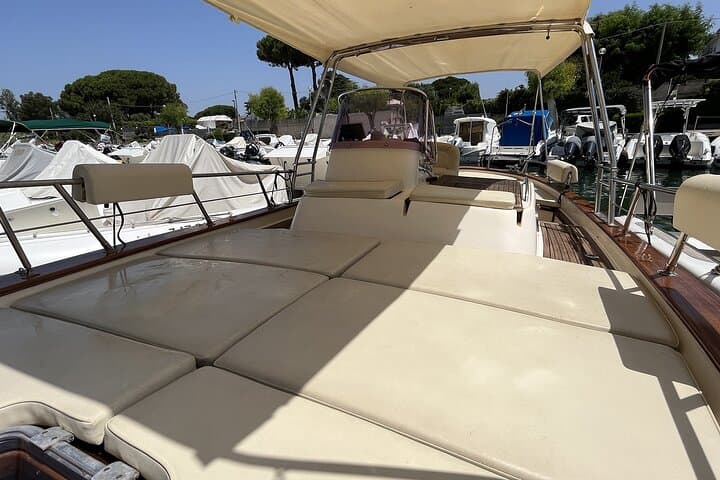 Private Boat Tour of the Circeo Caves — San Felice Circeo Coastal Cruise photo 4