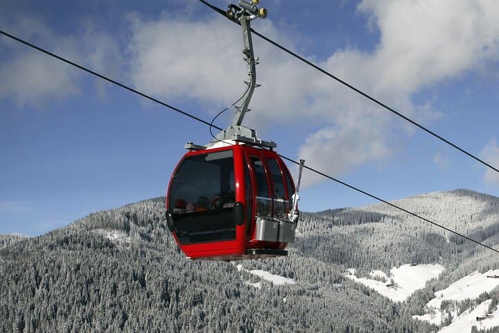 Bursa & Uludag Day Trip from Istanbul — Cable Car, Green Mosque and Skiing photo 2