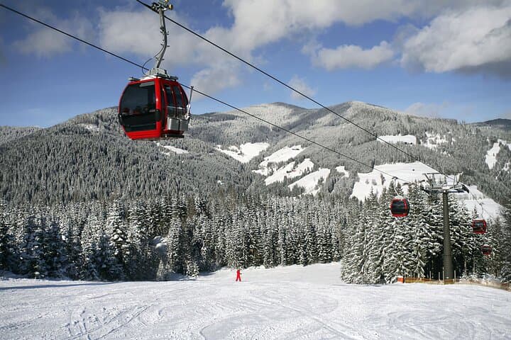 Bursa & Uludag Day Trip from Istanbul — Cable Car, Green Mosque and Skiing photo 5