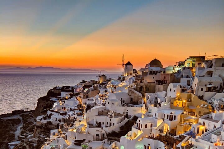 Santorini 8-Hour Private Tour: Fira, Oia, Akrotiri & Black Sand Beaches photo 3