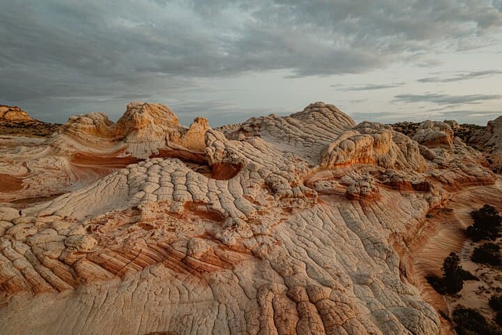 White Pocket Adventure: Remote Vermilion Cliffs 4x4 Photo Tour