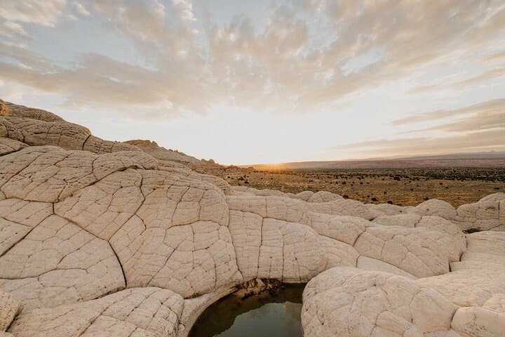 White Pocket Adventure: Remote Vermilion Cliffs 4x4 Photo Tour photo 3