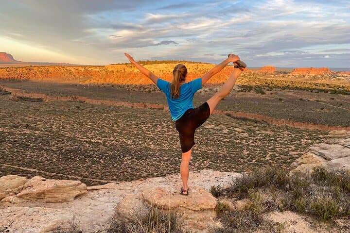 Drive Your Own UTV to Inchworm Arch: 5-Hour Grand Staircase OHV Adventure photo 3
