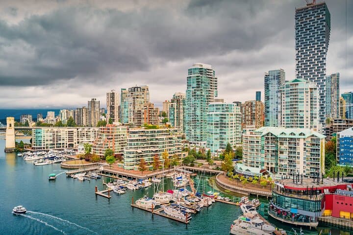 Seaside Romance: Private Vancouver Waterfront Walking Tour photo 4
