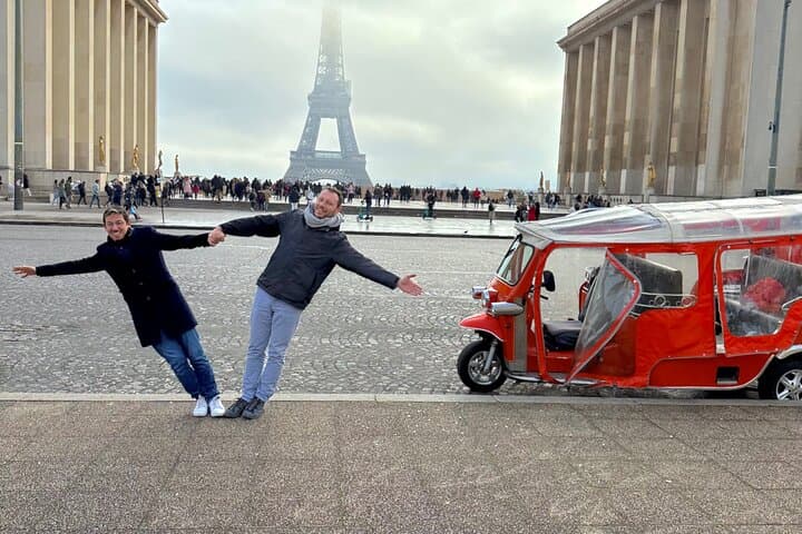 Explore Paris by Electric TukTuk: Private 4-Hour Highlights Tour photo 6