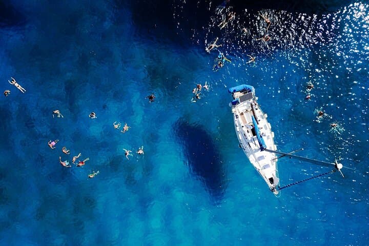 Turtle and Shipwreck Snorkel: Private Carlisle Bay Cruise in Barbados photo 2