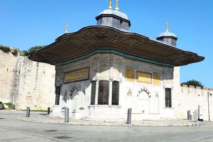 Istanbul Sultan’s Secret Exploration Game: Historic Peninsula Self-Guided Tour photo 5