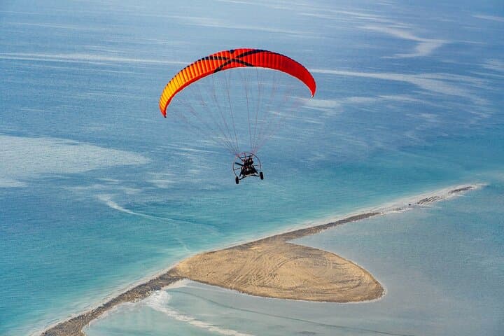 Private Paratrike Flight Over Sealine Beach — Aerial Tour from Doha