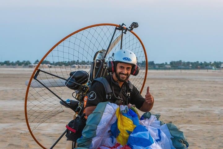 Private Paratrike Flight Over Sealine Beach — Aerial Tour from Doha photo 2