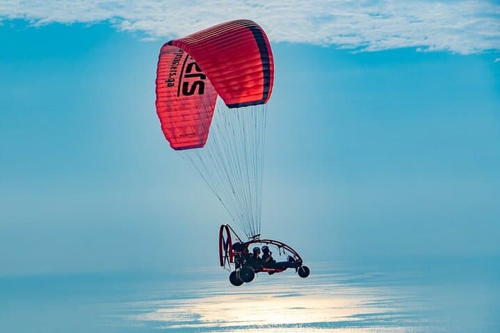 Private Paratrike Flight Over Sealine Beach — Aerial Tour from Doha photo 5