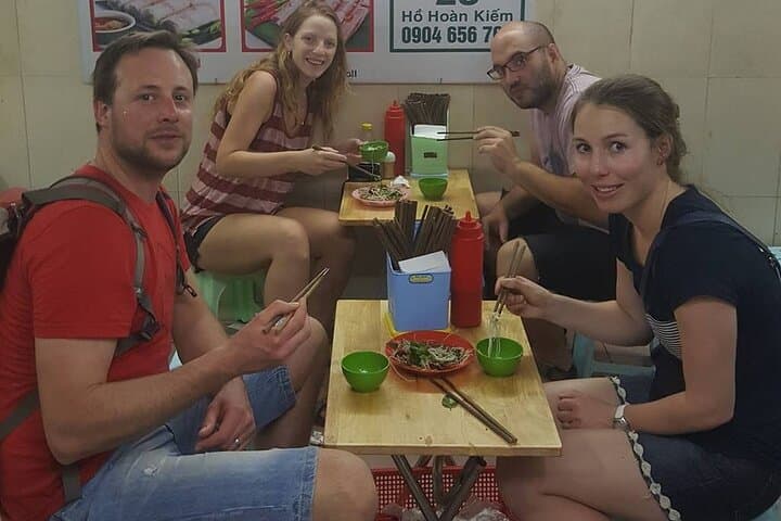 Hanoi Street Food Adventure: Train Street Eats and Old Quarter Bites photo 2