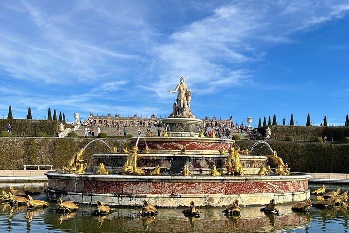 Skip-the-Line Versailles Palace & Gardens Entrance Ticket — Paris Day Trip photo 4