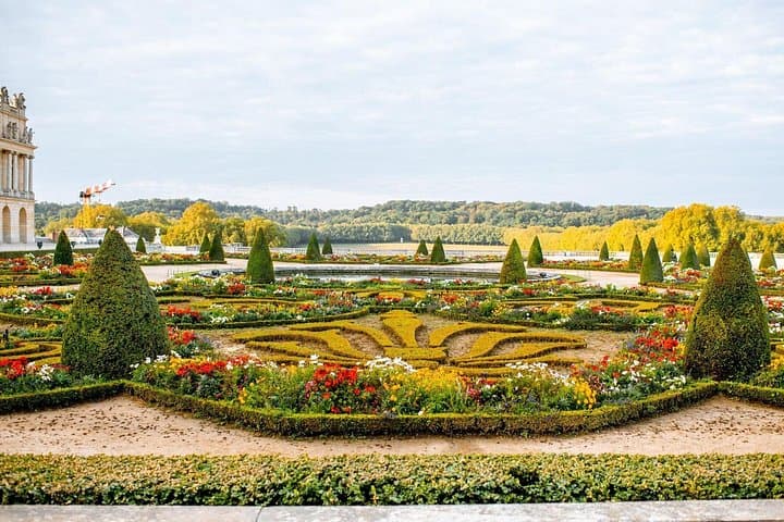 Skip-the-Line Versailles Palace & Gardens Entrance Ticket — Paris Day Trip photo 6
