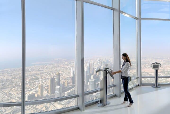 Burj Khalifa Observation Deck & Dubai Mall Chocolate Tasting — Half-Day City Tour photo 4