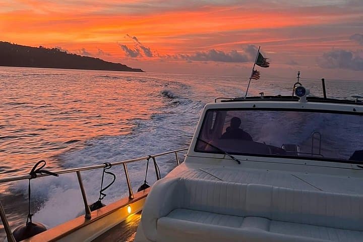 Private Sunset Boat Tour from Sorrento to Positano with Limoncello Tasting photo 2