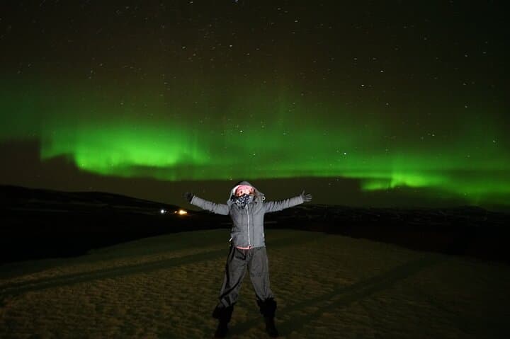 Private Northern Lights 4x4 Tour from Reykjavik — Night Photography & Hot Drinks photo 3
